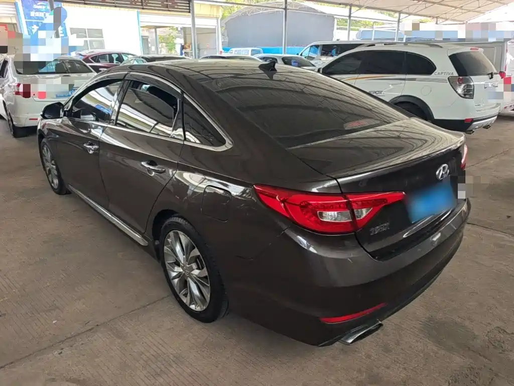 Hyundai Sonata — миниатюра 5