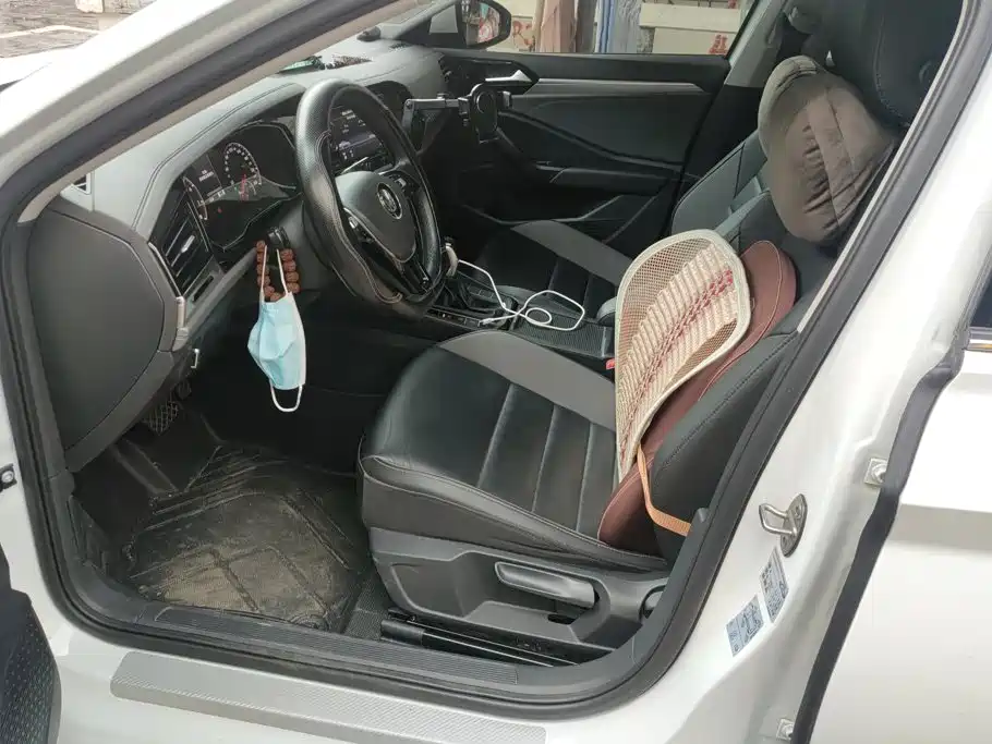 Volkswagen Sagitar 2019 200TSI DSG Comfort VI