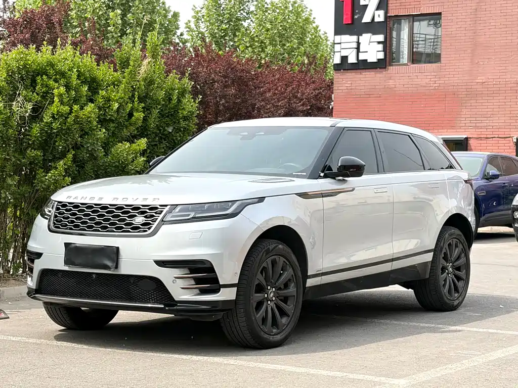 Land Rover Velar 2021