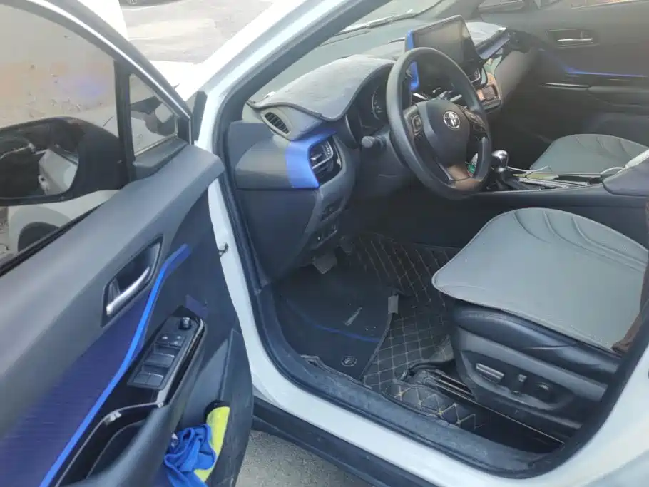 Toyota C-HR — миниатюра 9
