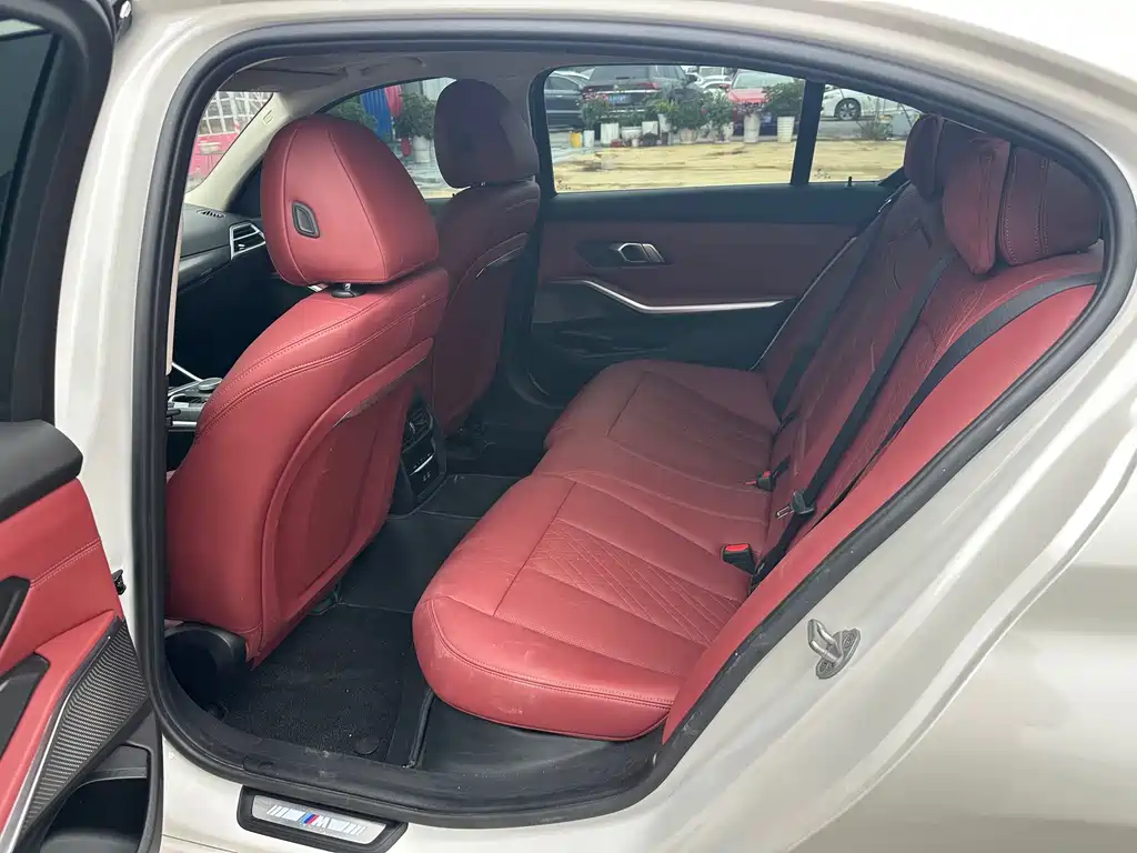 BMW 3 Series — миниатюра 7