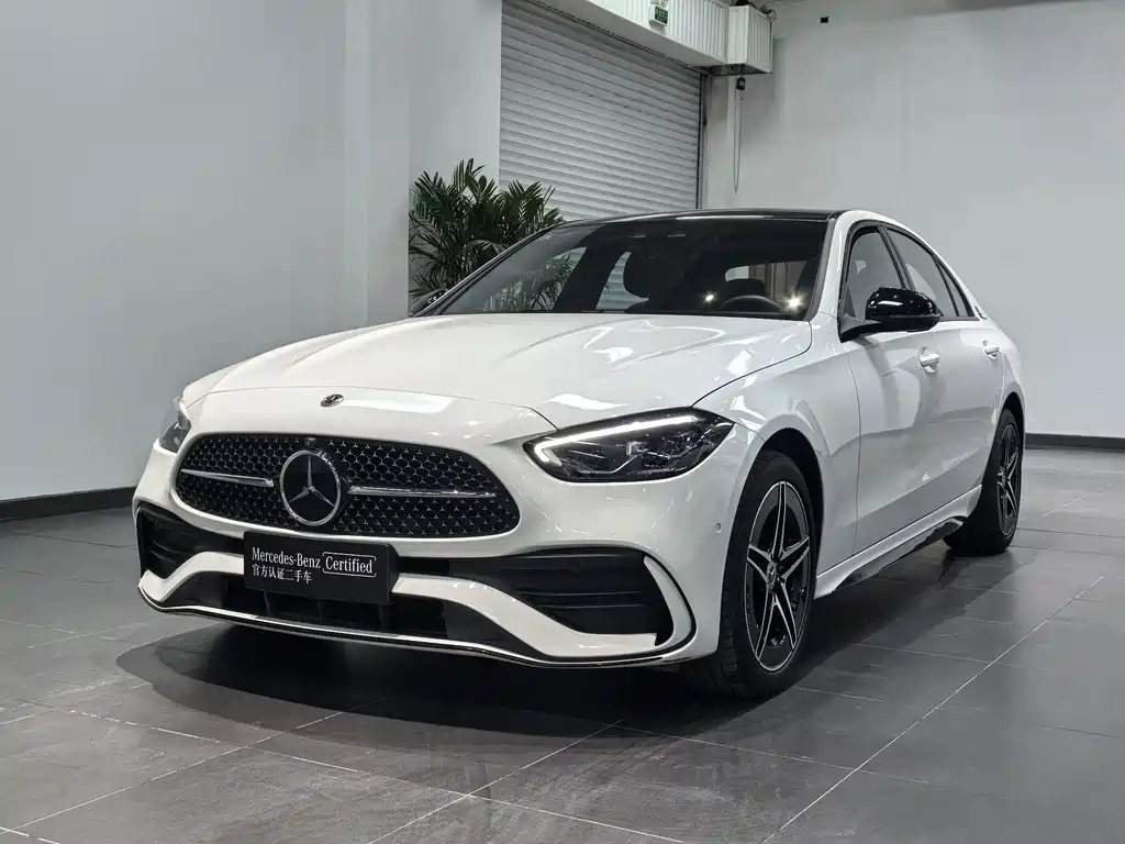 Mercedes-Benz C-Class — миниатюра 2