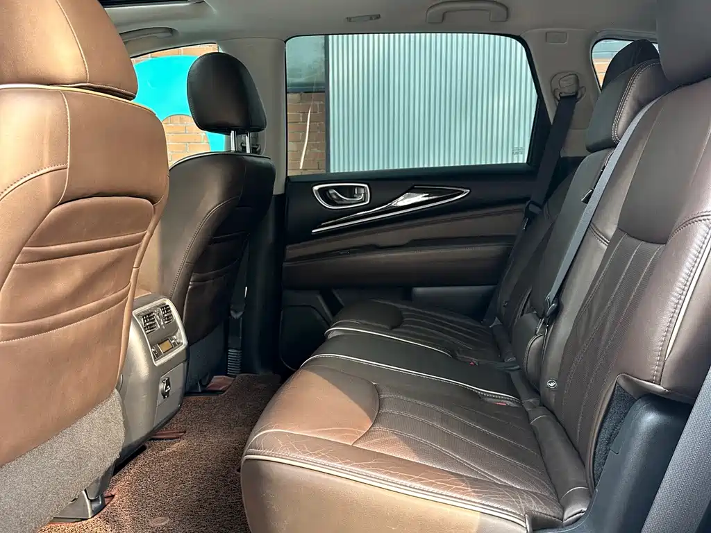 Infiniti QX60 (Import) — миниатюра 6