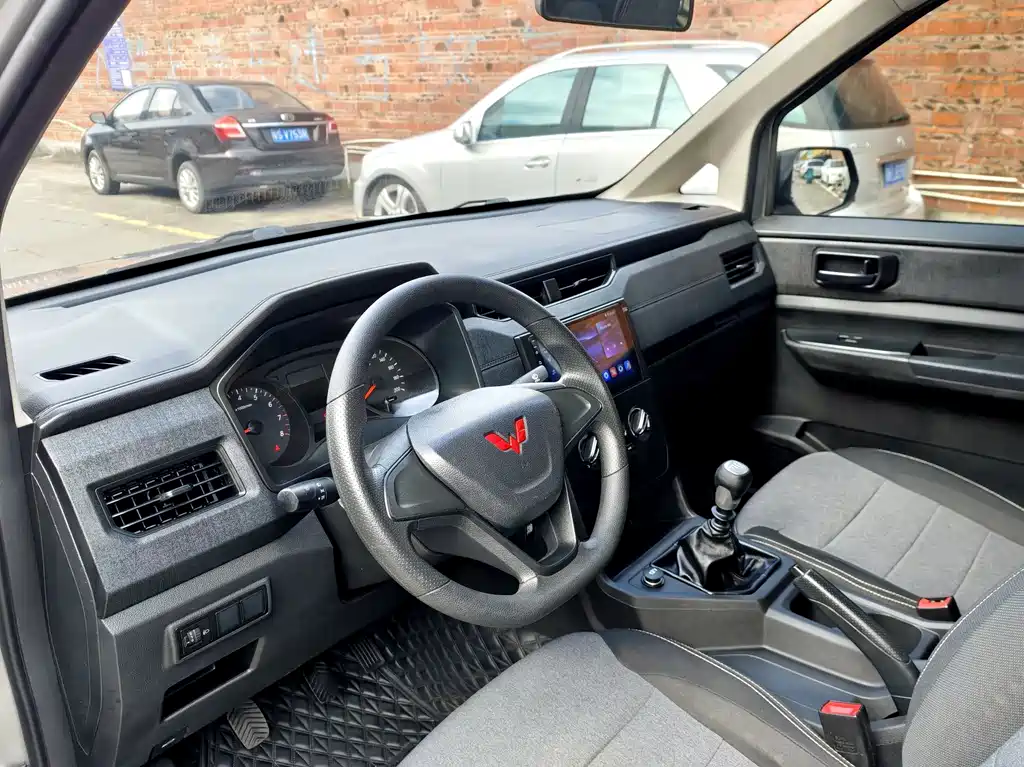 Wuling Hongguang PLUS — миниатюра 30