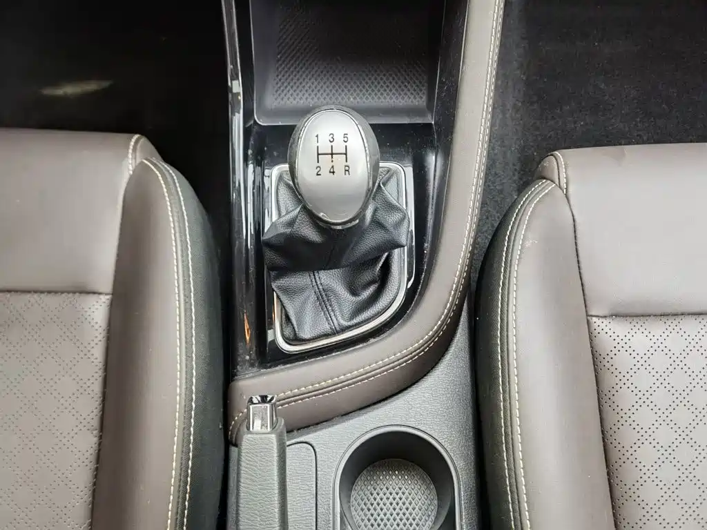 Changan Eado DT — миниатюра 13