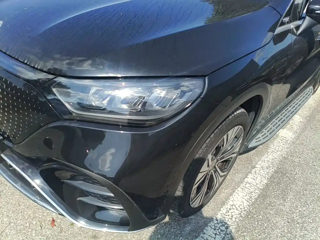 Mercedes-Benz EQE SUV — миниатюра 24