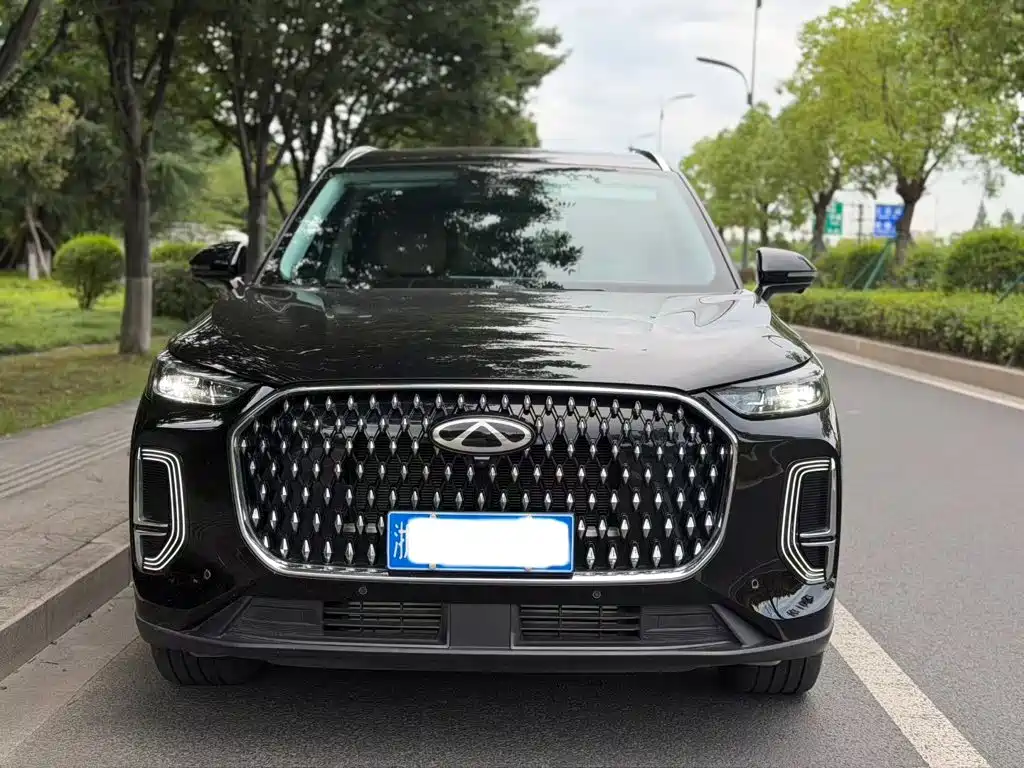 Chery Tiggo 8L 8L 2024 2.0T Luxury 5 мест