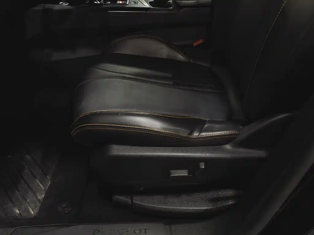 Peugeot 5008 — миниатюра 20