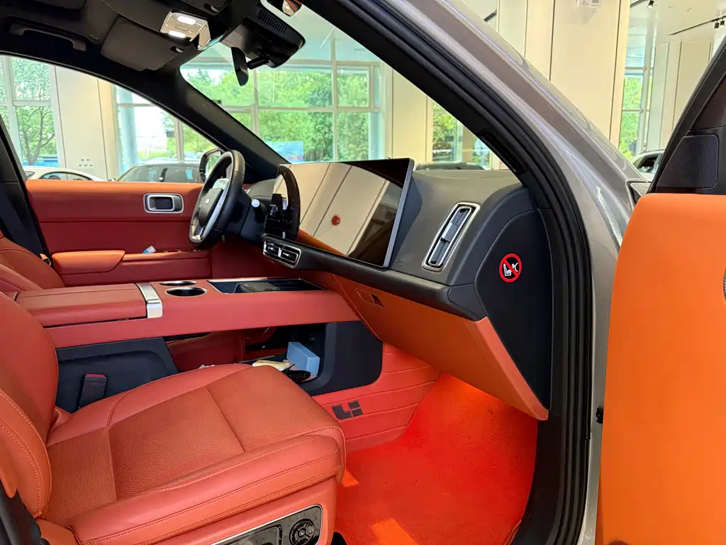 Li Auto Li L8 — миниатюра 10