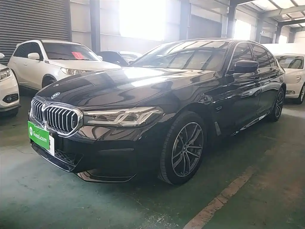 BMW 5 Series 5 2022 535Le M Sport
