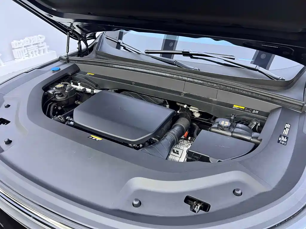 Li Auto Li L9 — миниатюра 27