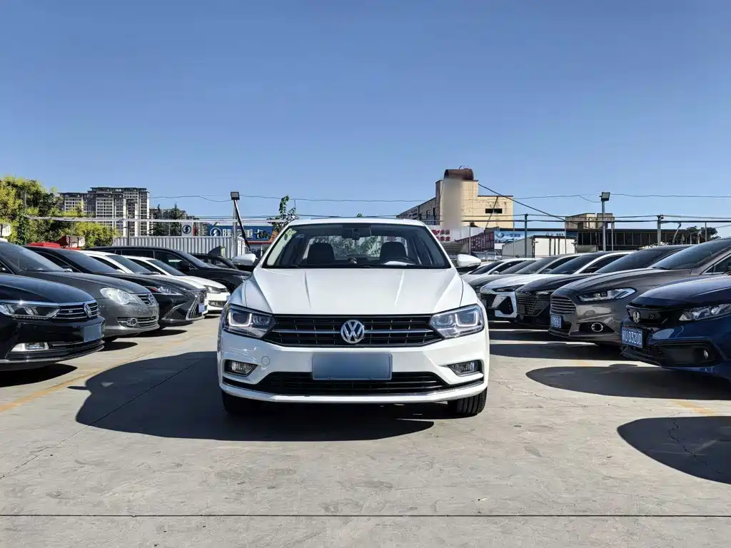 Volkswagen Bora — миниатюра 3