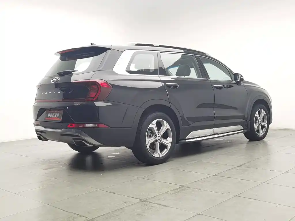 Hyundai Santa Fe — миниатюра 2
