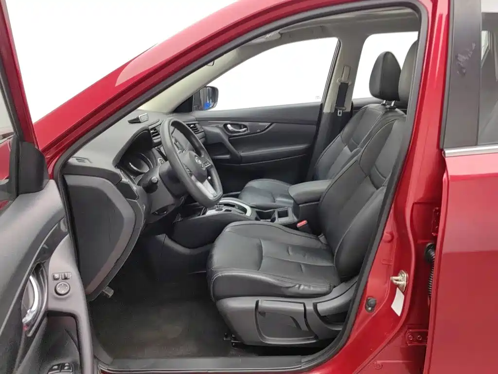 Nissan X-Trail — миниатюра 10