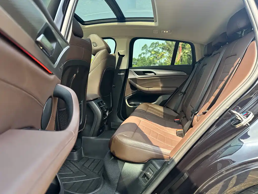 BMW X4 — миниатюра 8