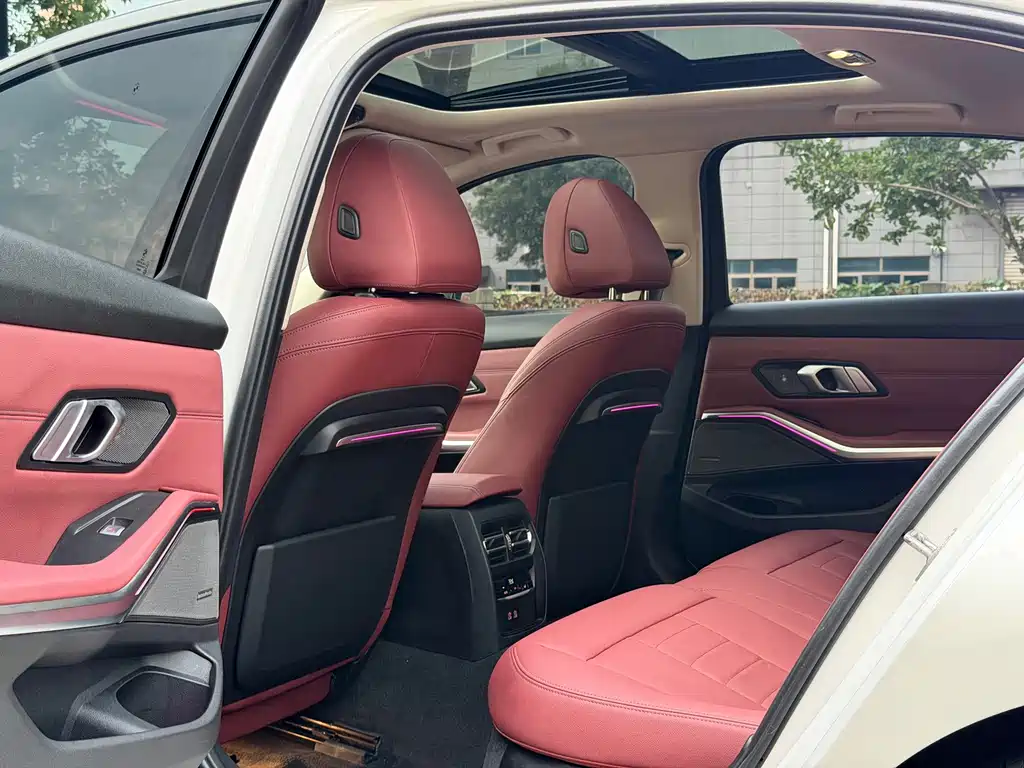 BMW 3 Series — миниатюра 11