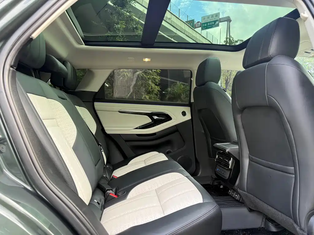 Land Rover Evoque — миниатюра 16