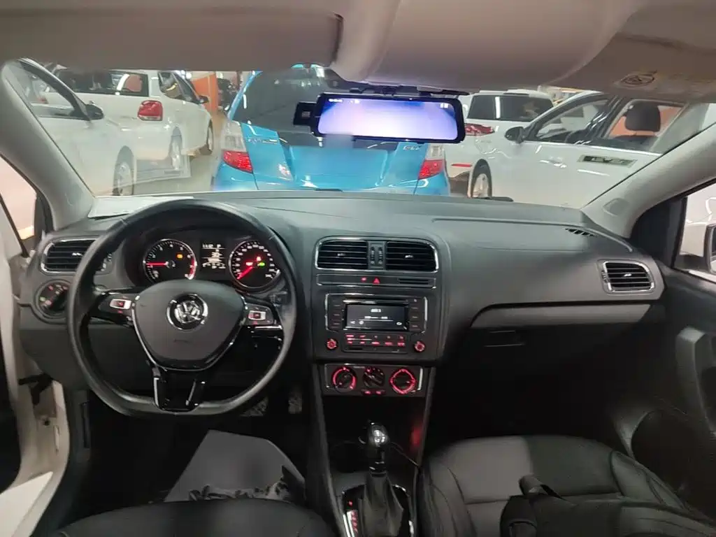 Volkswagen Polo — миниатюра 10
