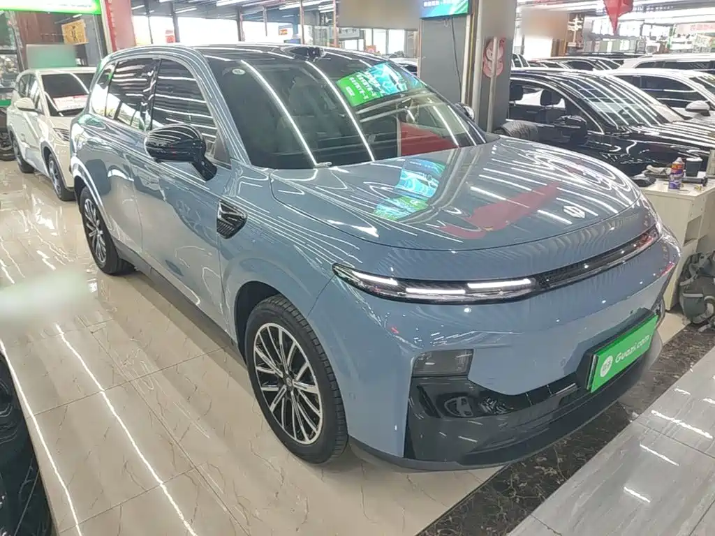 Leapmotor Leapmotor B10 — миниатюра 4
