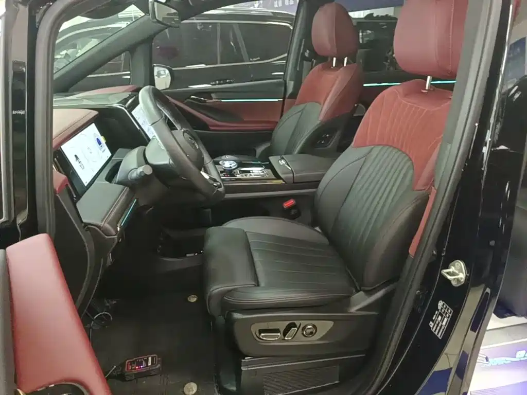 GAC Motor Trumpchi M8 — миниатюра 15