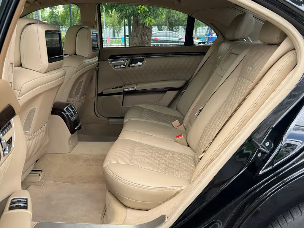 Mercedes-Benz S-Class AMG — миниатюра 16