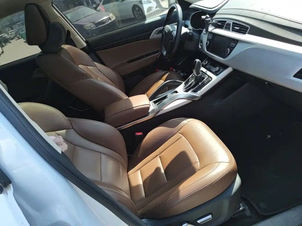 Geely Boyue — миниатюра 25