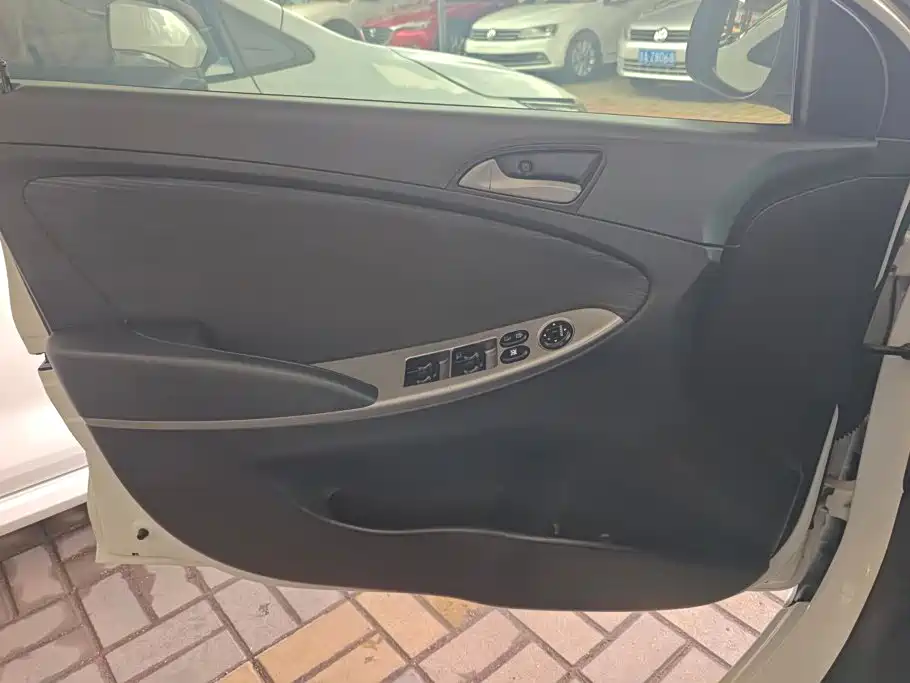Hyundai Ruiyi — миниатюра 7