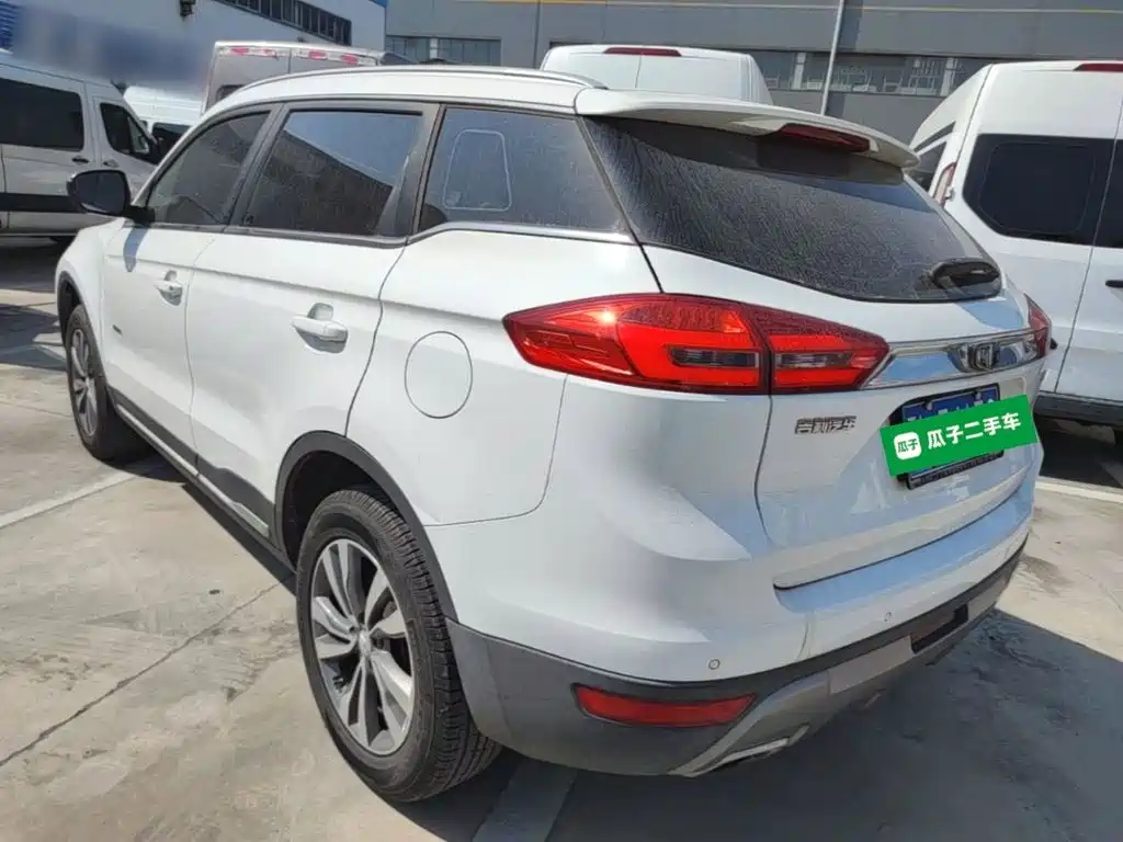 Geely Boyue — миниатюра 5