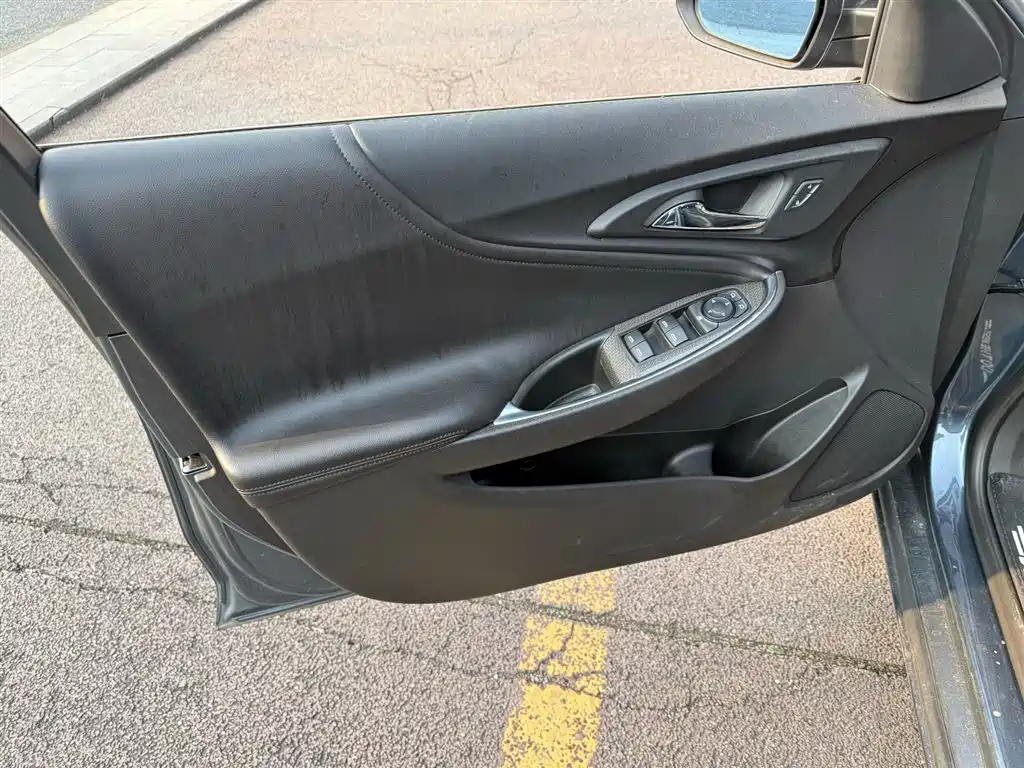 CHEVROLET MAI RUIBAO XL