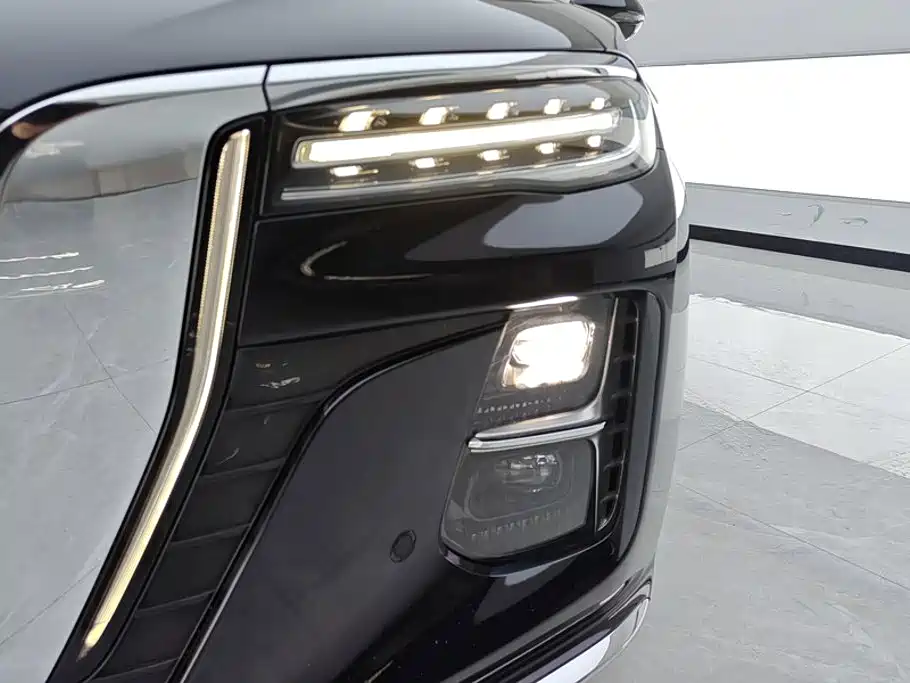 Hongqi Hongqi H5 — миниатюра 5