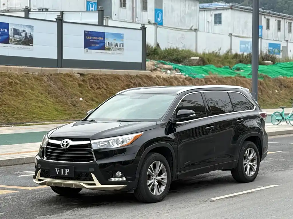 Toyota Highlander 2015