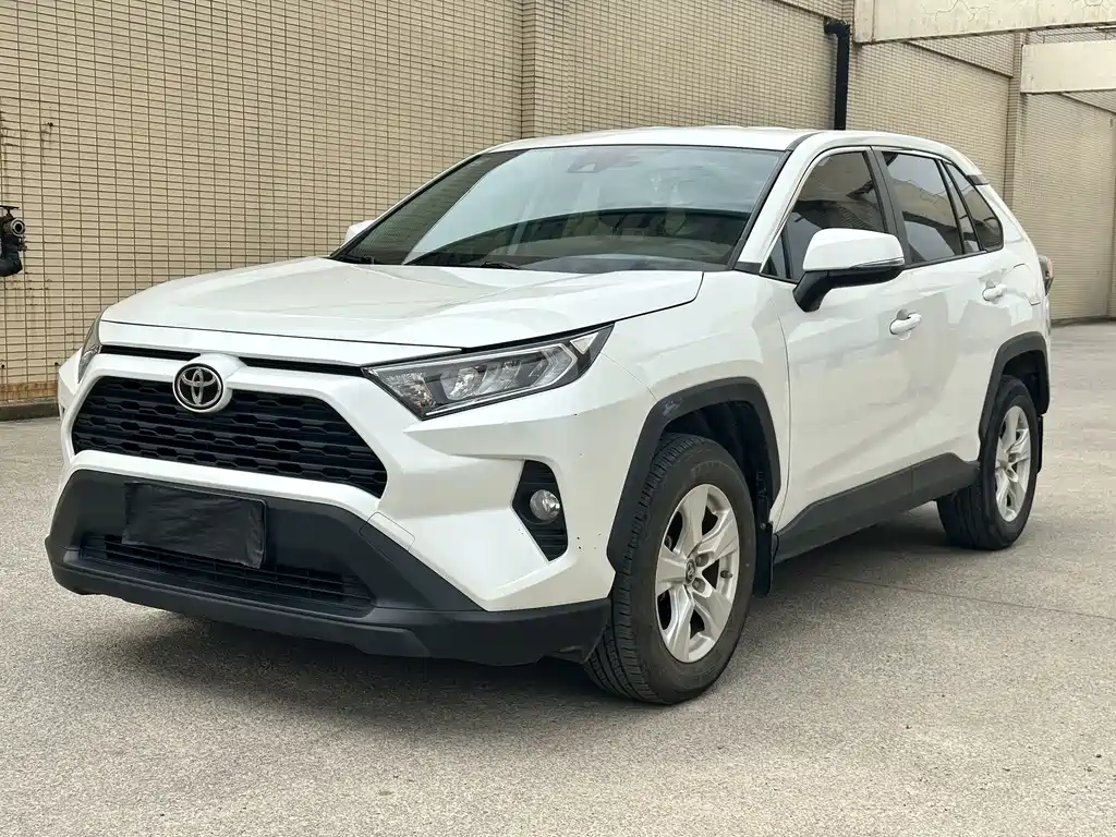 Купить Toyota RAV4