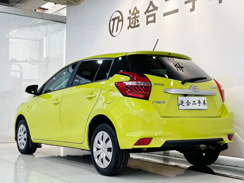 Toyota Yaris L — миниатюра 6
