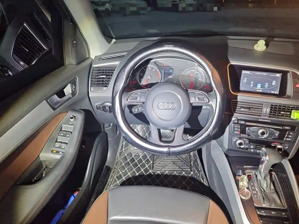 Audi Q5 — миниатюра 6