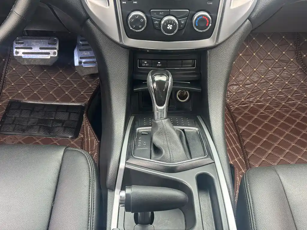 JMC Yusheng S350 — миниатюра 6