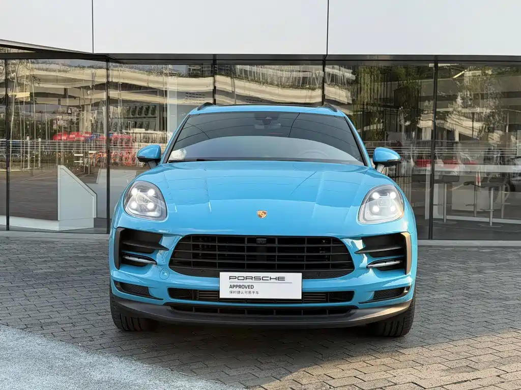 Porsche Macan — миниатюра 11
