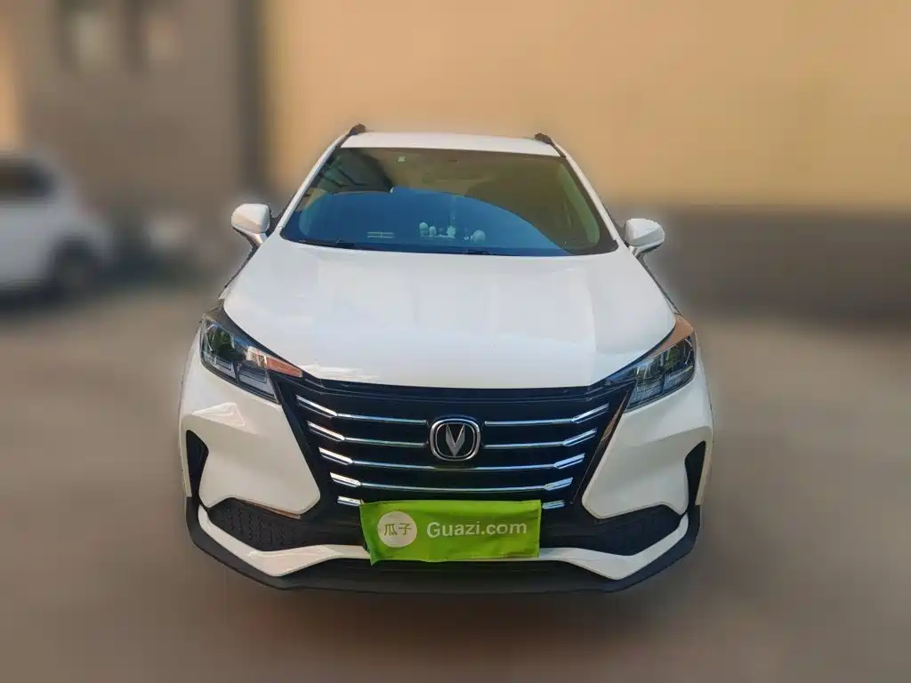 Changan CS15 — миниатюра 2