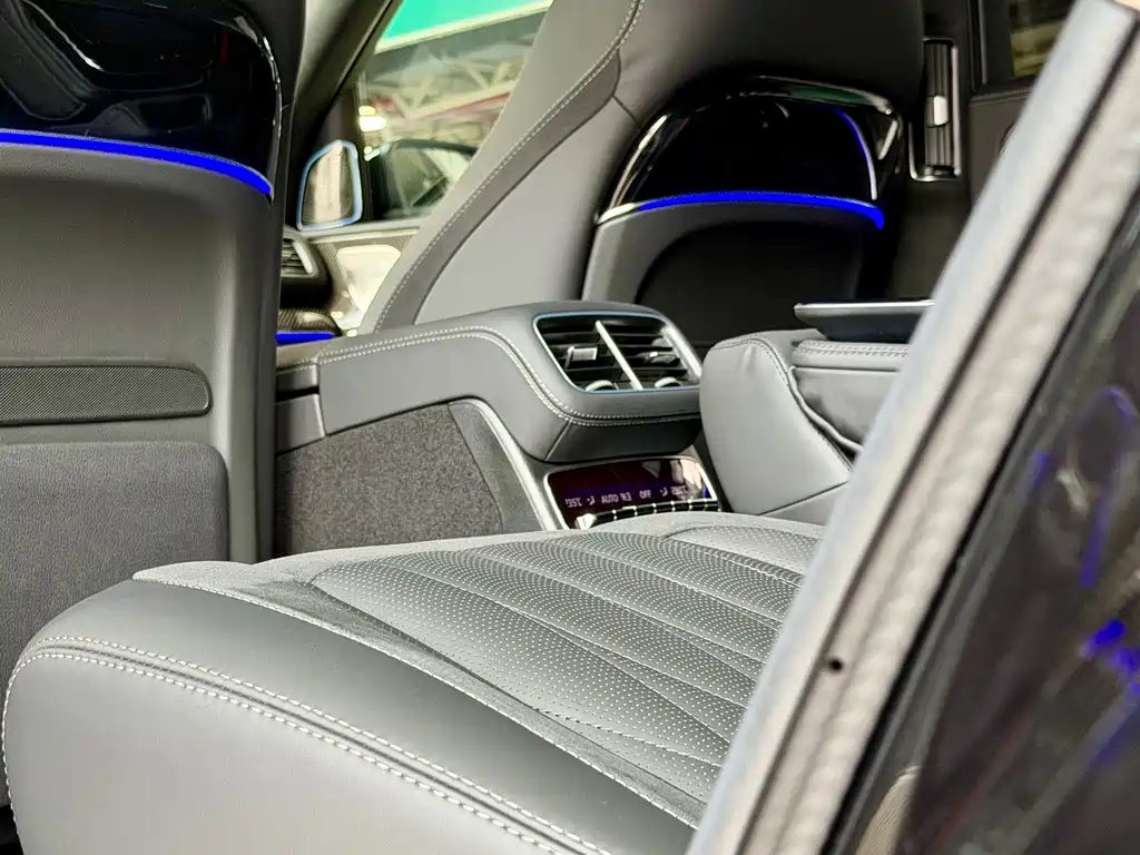 Mercedes-Benz GLS AMG — миниатюра 34