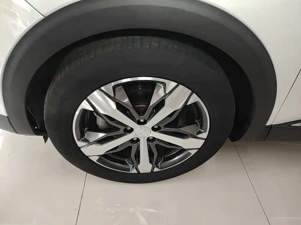 Peugeot 4008 — миниатюра 23