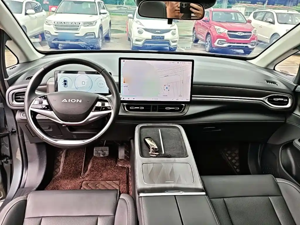 Aion V 2024 Plus 80