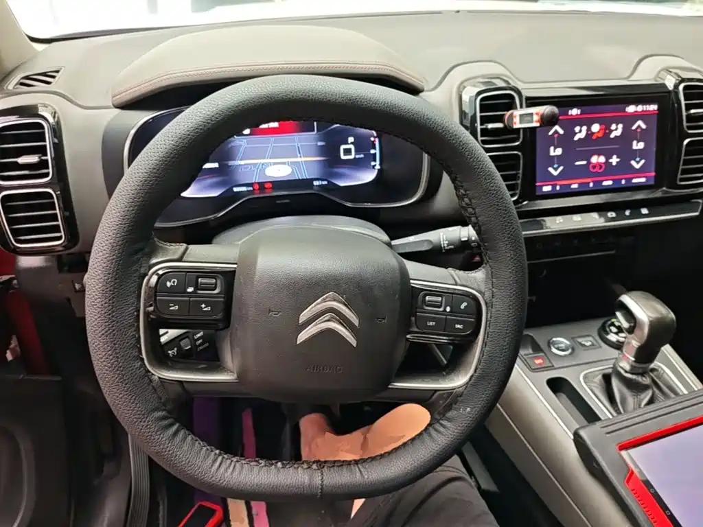 Citroen C5 AIRCROSS — миниатюра 11