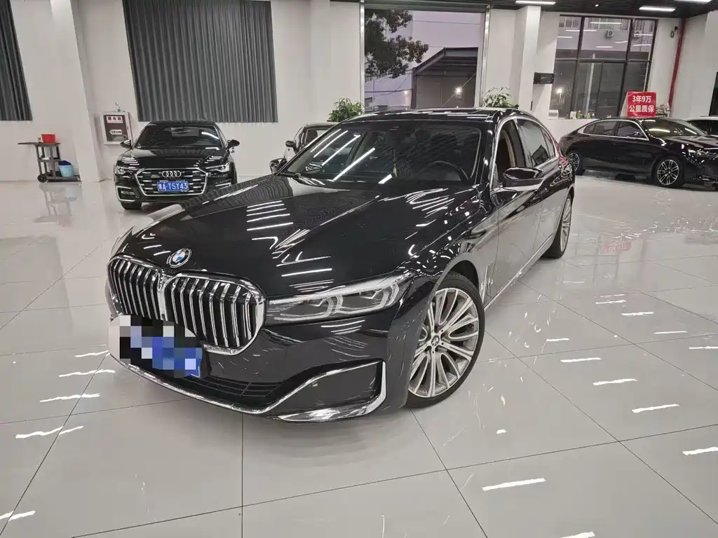 BMW 7 Series — миниатюра 2