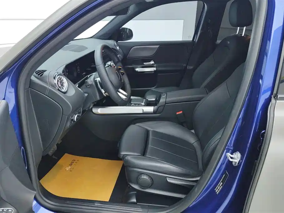 Mercedes-Benz GLB 2022 GLB 220