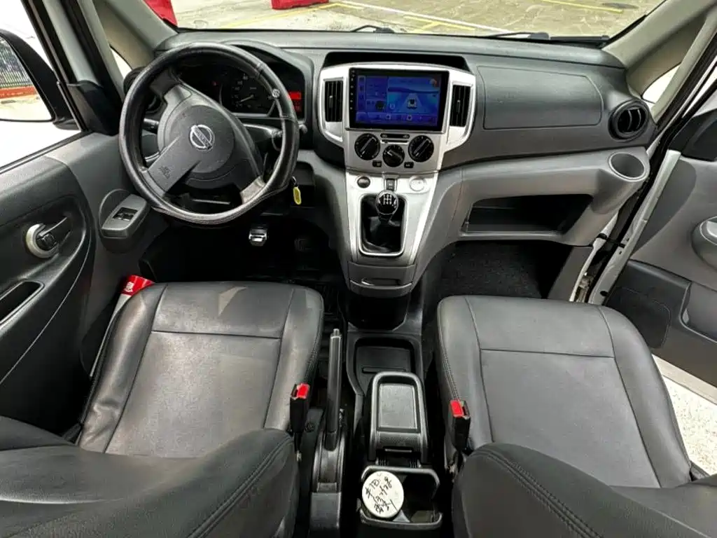 Nissan NV200 — миниатюра 4