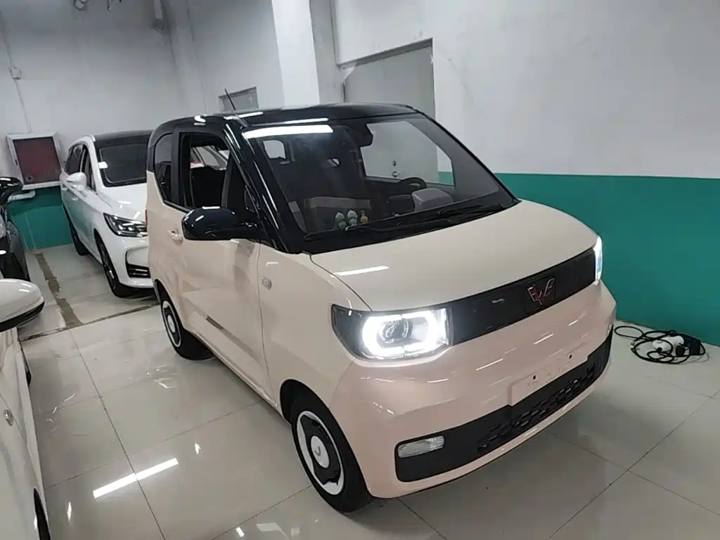 Wuling MINIEV — миниатюра 4