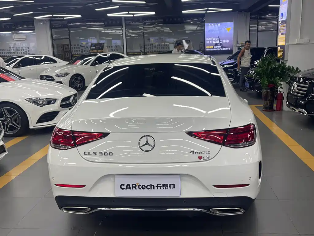 Mercedes-Benz CLS — миниатюра 6