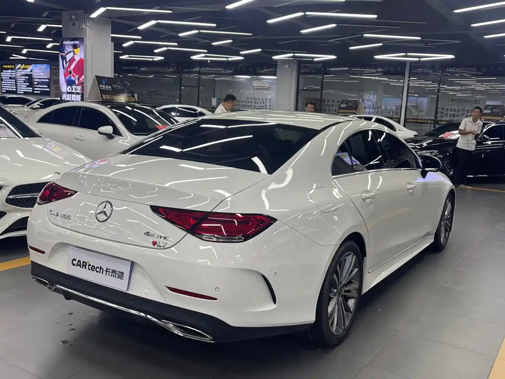 Mercedes-Benz CLS — миниатюра 7