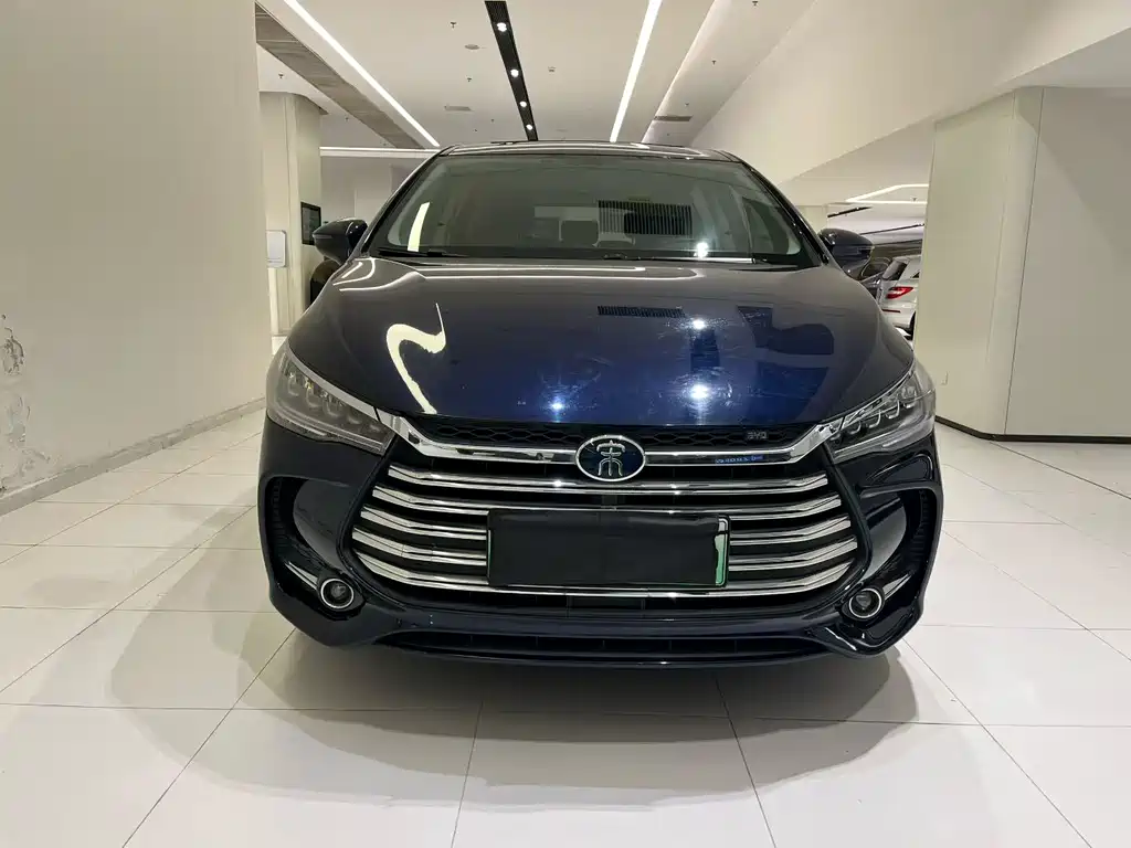 BYD MAX New Energy — миниатюра 2