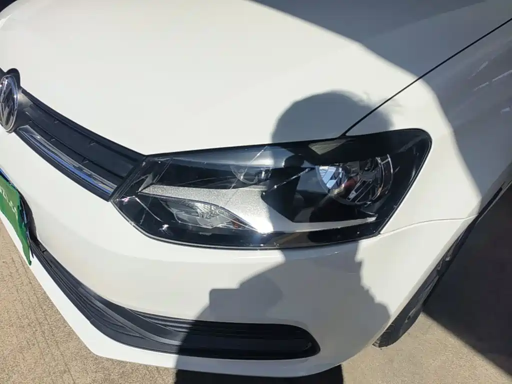 Volkswagen Polo — миниатюра 24