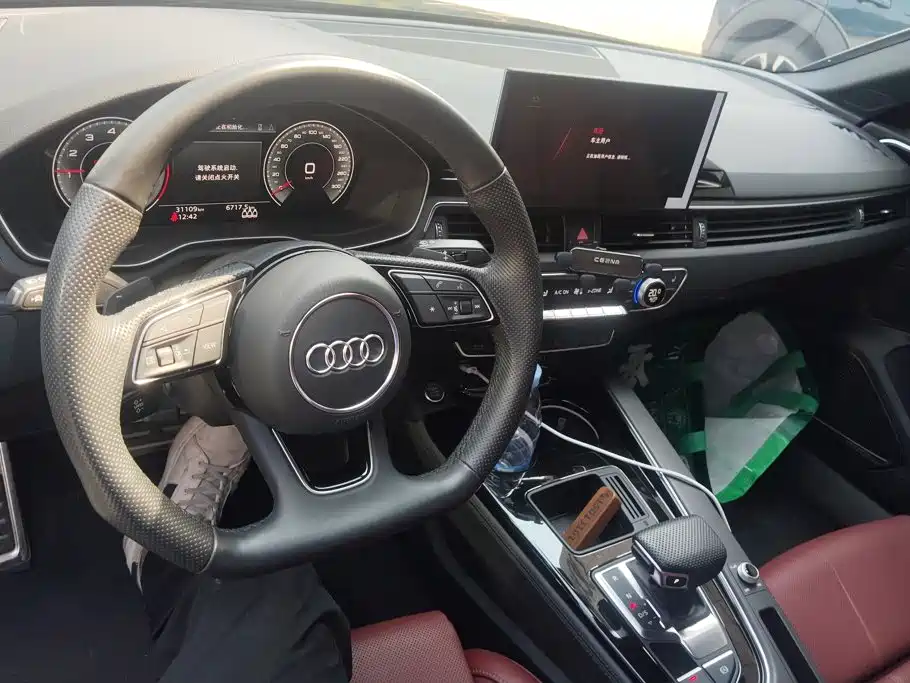 Audi A4L — миниатюра 12